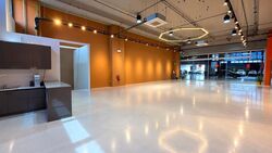 Carros Centre (D25), Factory #632380581